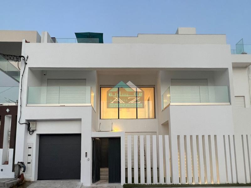 A Louer Courte durée à Bizerte : Magnifique Duplex Luxe Meublé Haut Standing